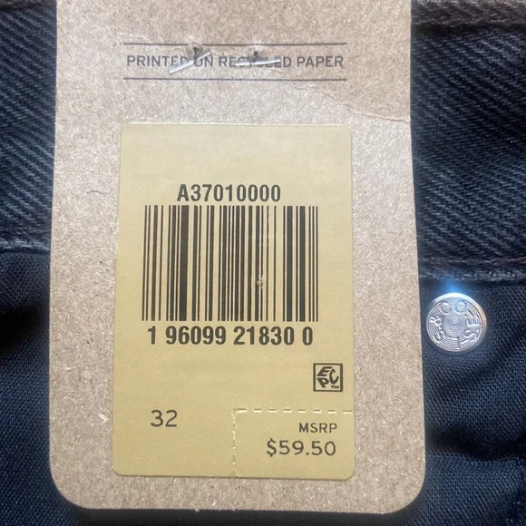 NWT Levi's Silvertab™ High-Rise Mom Jean Shorts Black 32 - Picture 12 of 12